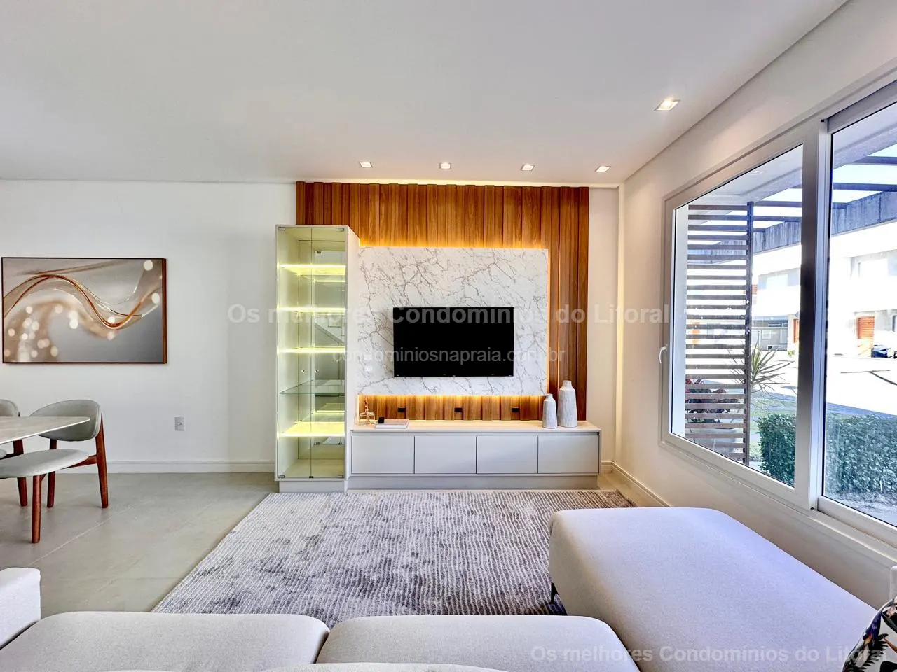 UM NOVO CONCEITO DE MORAR NO CONDOMÍNIO MURANO | CASA MOBILIADA COM 4 SUÍTES | CAPÃO DA CANOA — Capão da Canoa